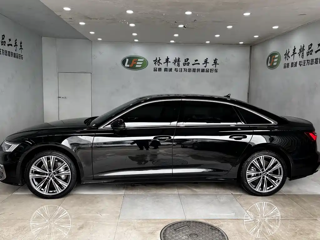 Audi A6L 2025