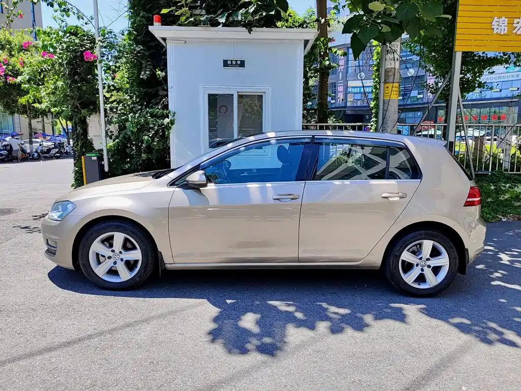 Volkswagen Golf 2016