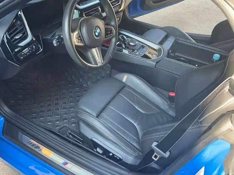 BMW Z4 2020 — фото 9