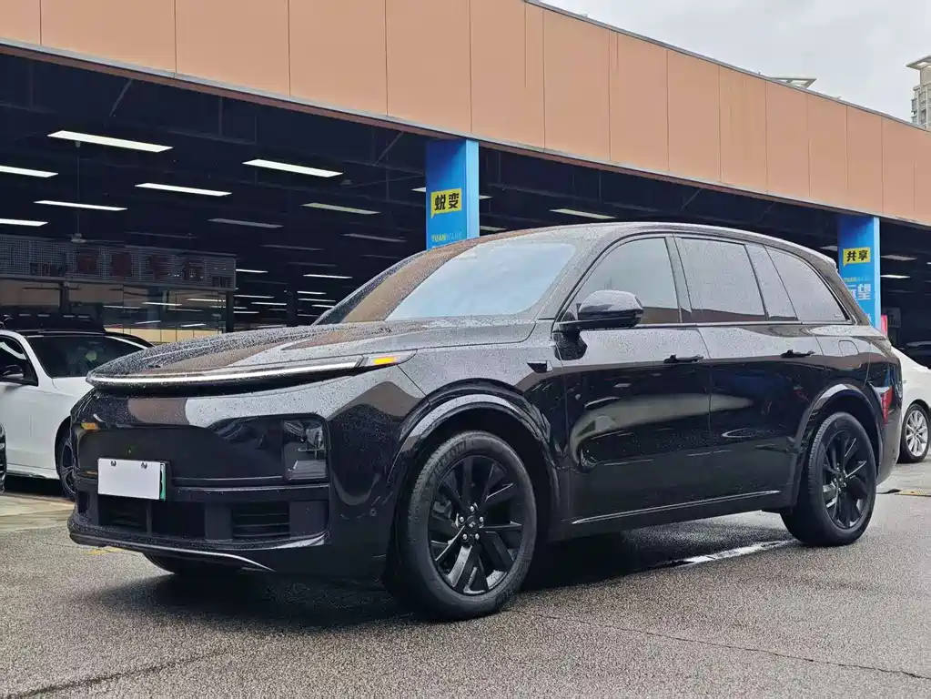 Li Auto Li L8 2024