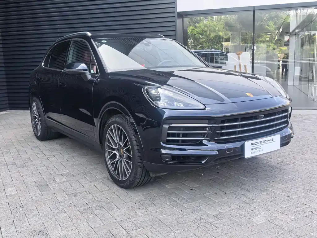 Porsche Cayenne 2019 — фото 2