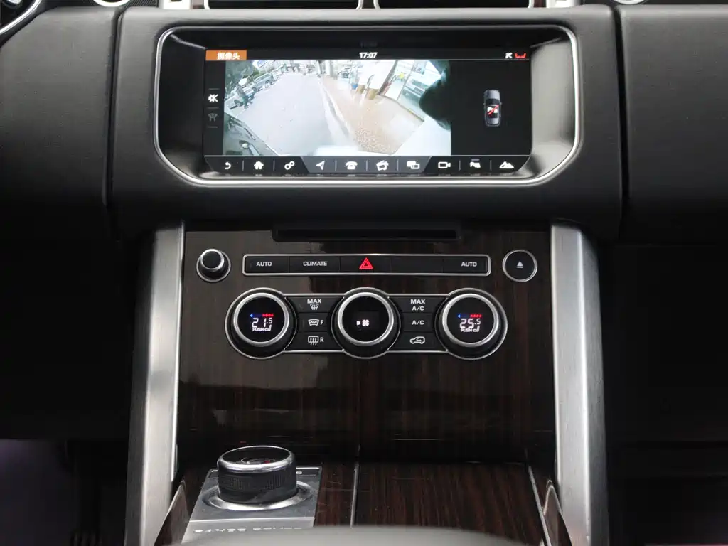 Land Rover Range Rover 2017 — фото 10