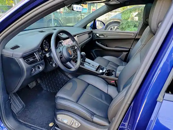 Porsche Macan 2022