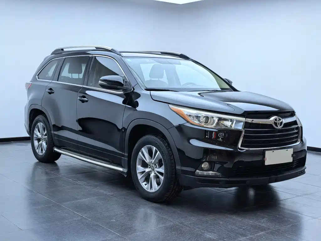 Toyota Highlander 2016 — фото 3