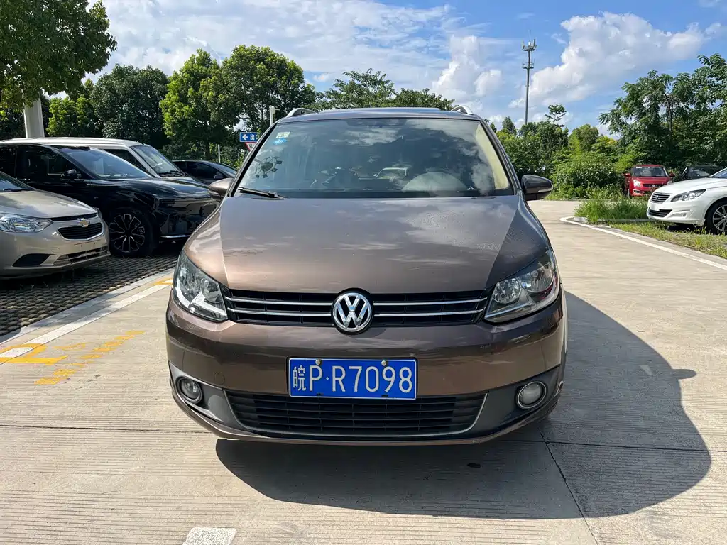 Volkswagen Touran 2013