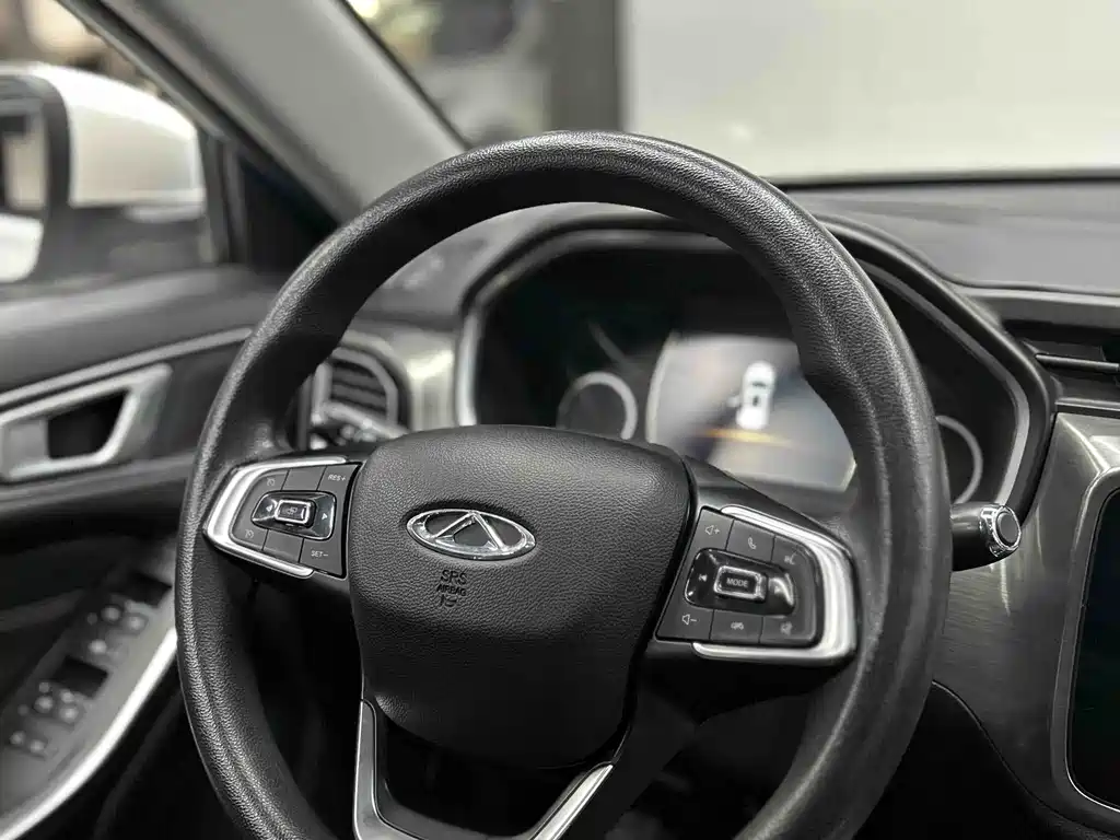 Chery Tiggo 8 2019 — фото 26