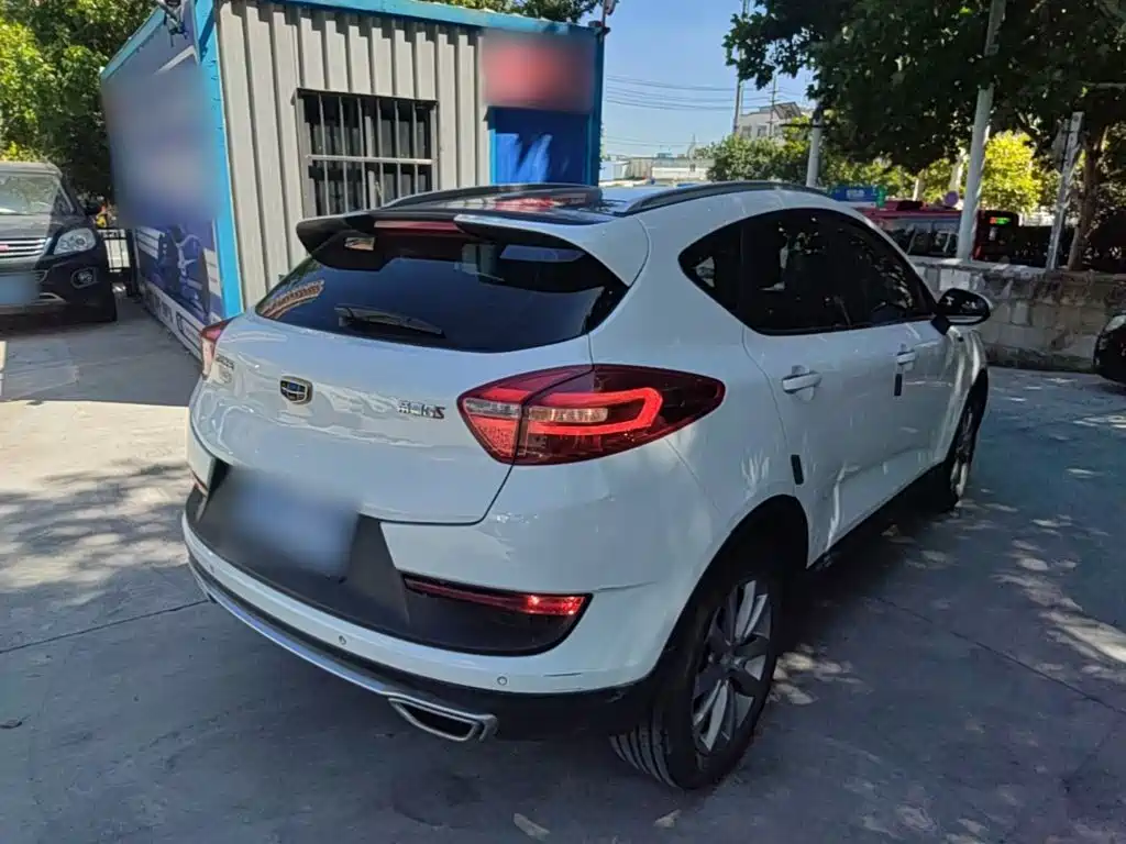 Geely Emgrand GS 2019 — фото 7