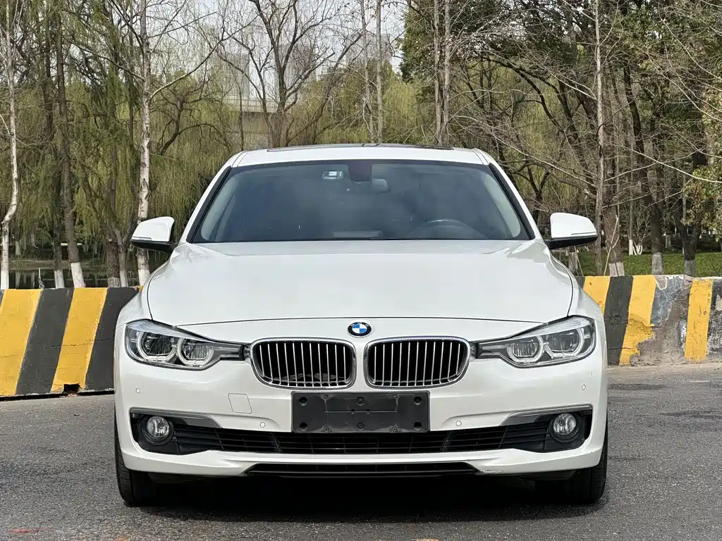 BMW 3 Series 2018