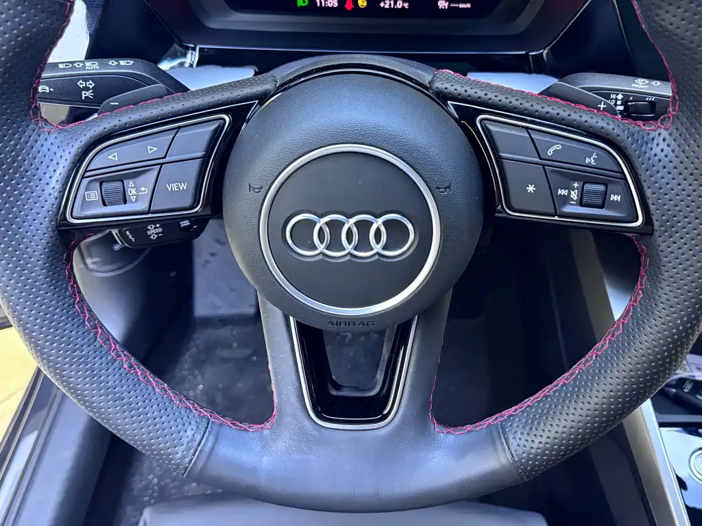 Audi A3 2023 — фото 20