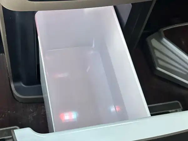 Arcfox Jihu asked V9 2026