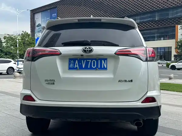 Toyota RAV4 2018