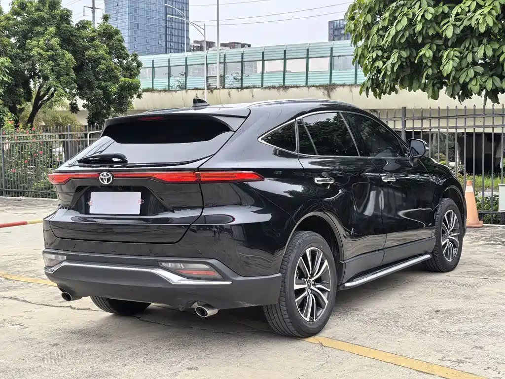 Toyota Harrier 2022 — фото 5