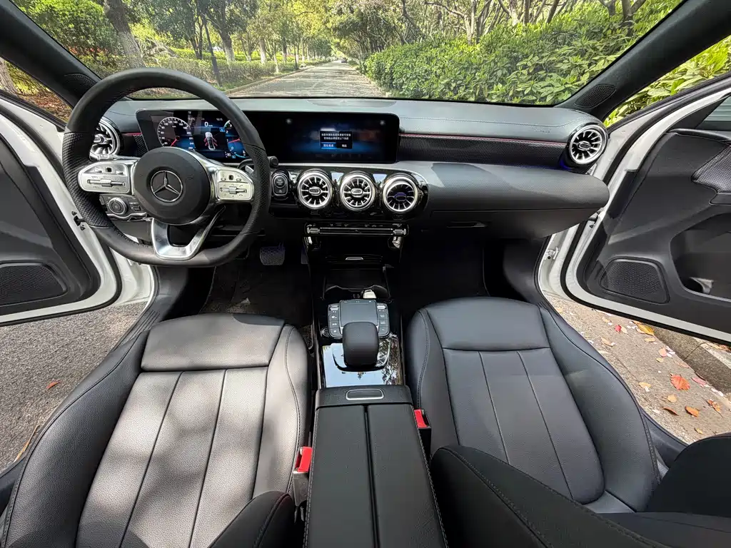 Mercedes-Benz A-Class 2022