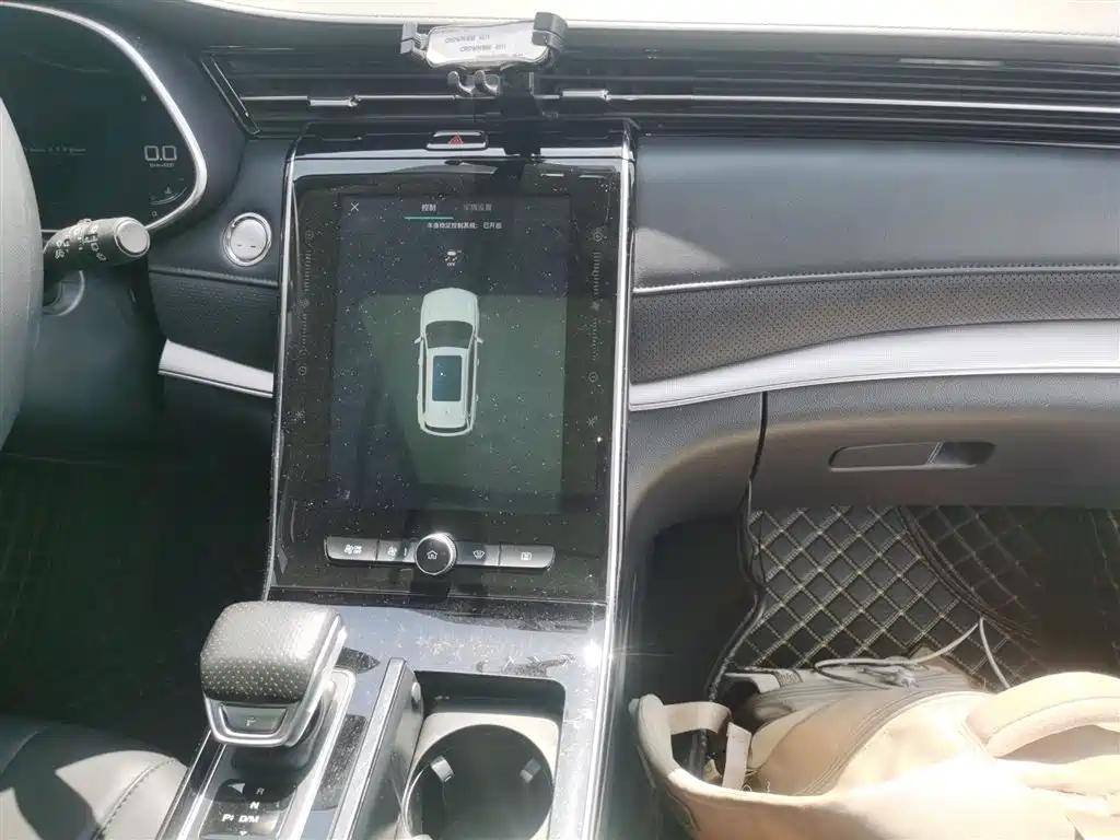 Roewe RX5 MAX 2020 — фото 12
