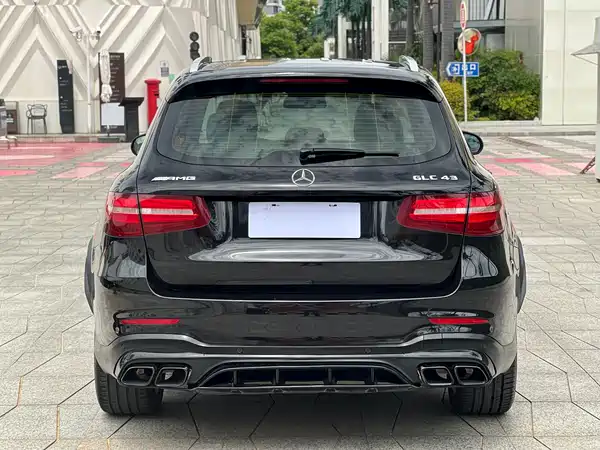 Mercedes-Benz GLC AMG 2017