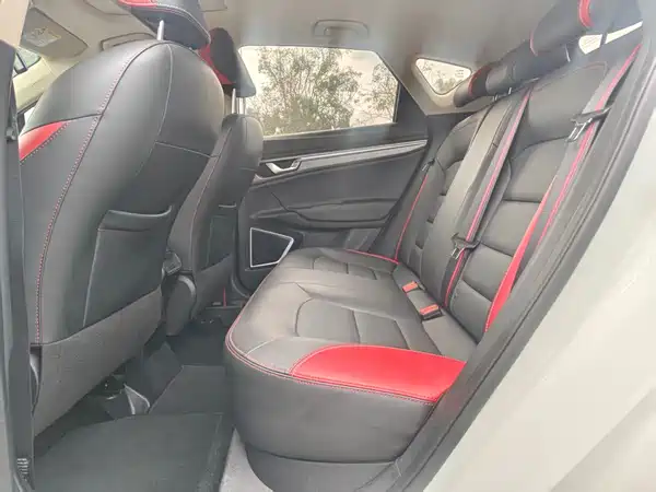 Geely Emgrand GS 2020