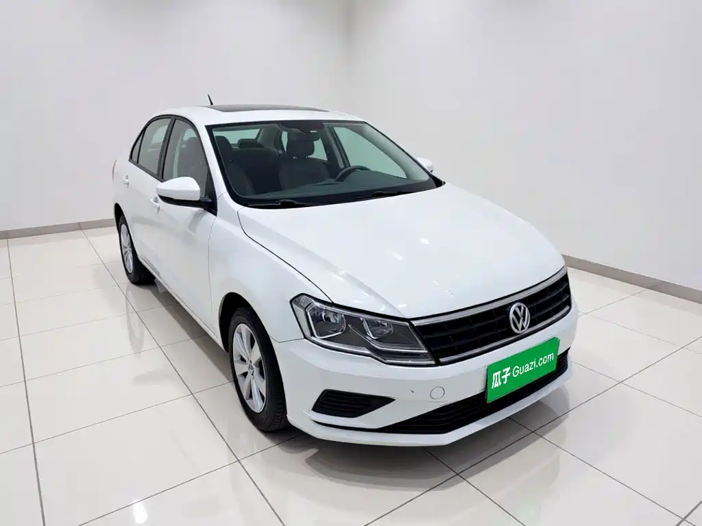 Volkswagen Jetta 2017 — фото 3
