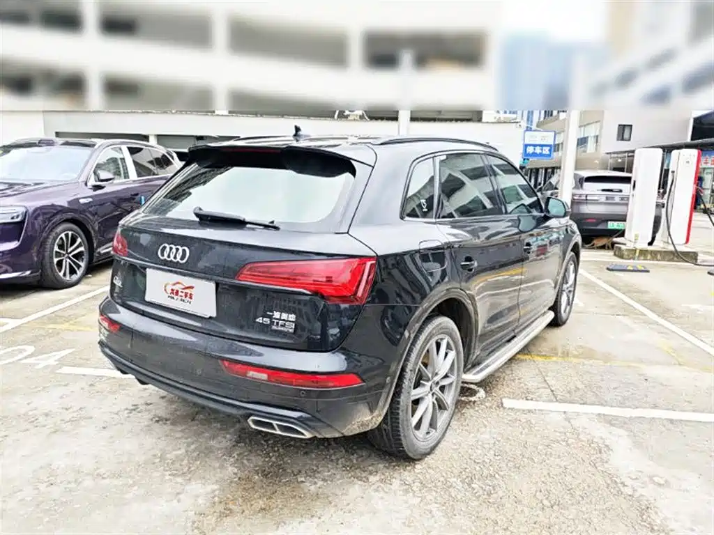 Audi Q5L 2022 — фото 3