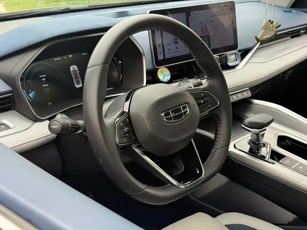 Geely Xingrui 2022 — фото 16