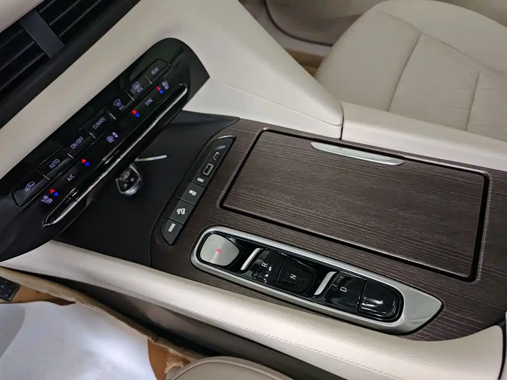 Buick Enclave 2020 — фото 13