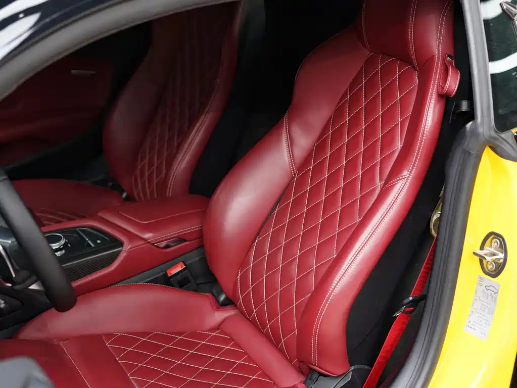 Audi R8 2018 — фото 10