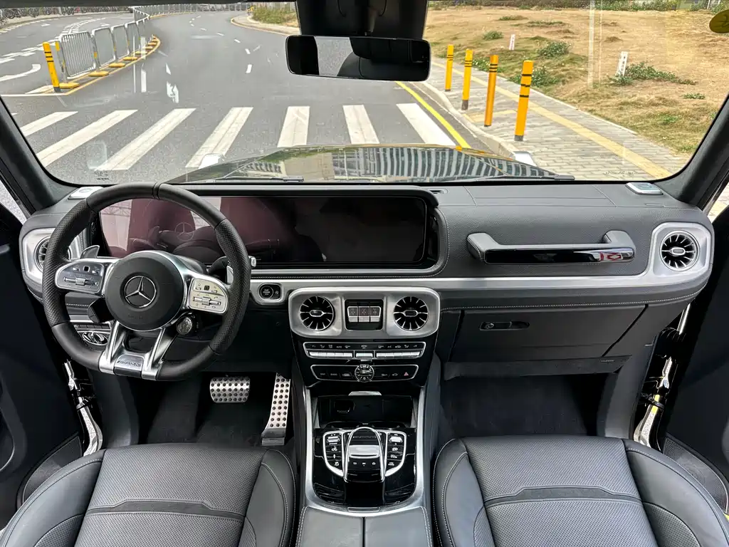 Mercedes-Benz G-Class AMG 2021 — фото 26