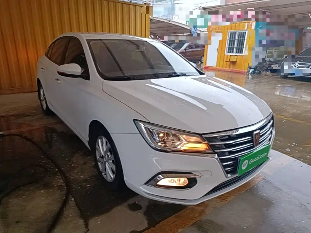 Roewe i5 2019