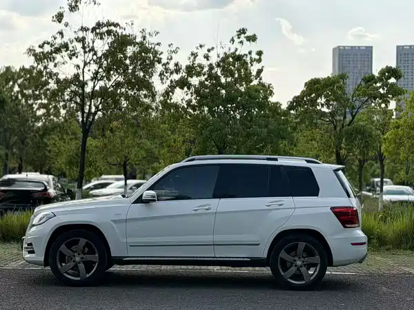 Mercedes-Benz GLK-Class 2015