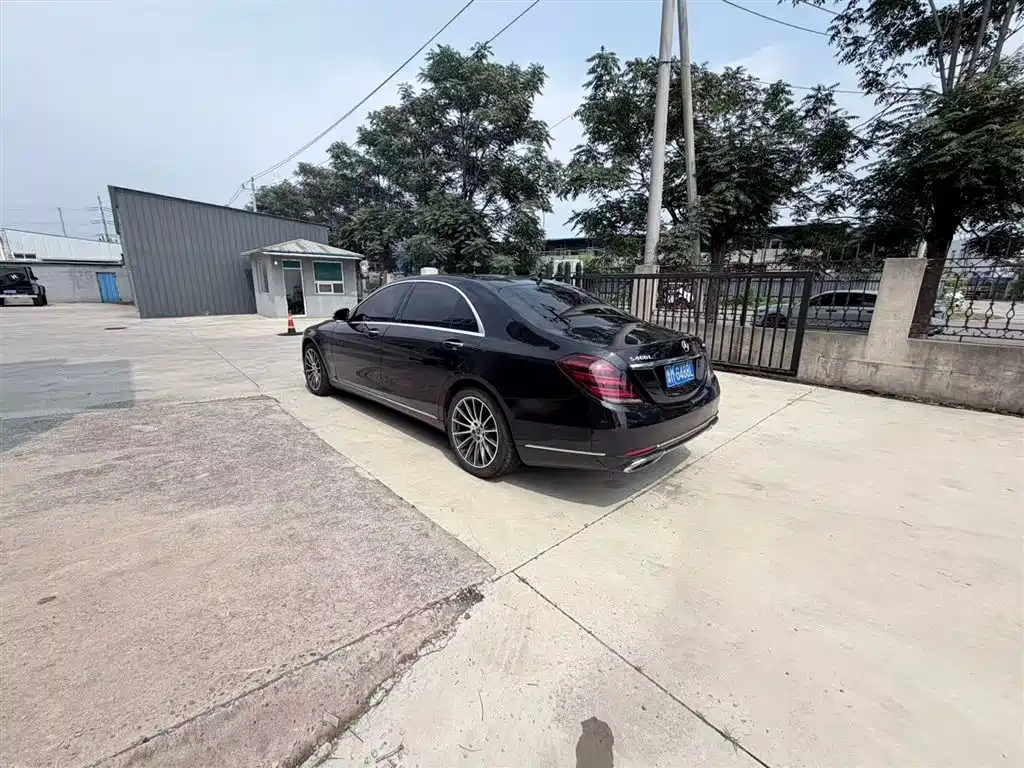 Mercedes-Benz S-Class 2014