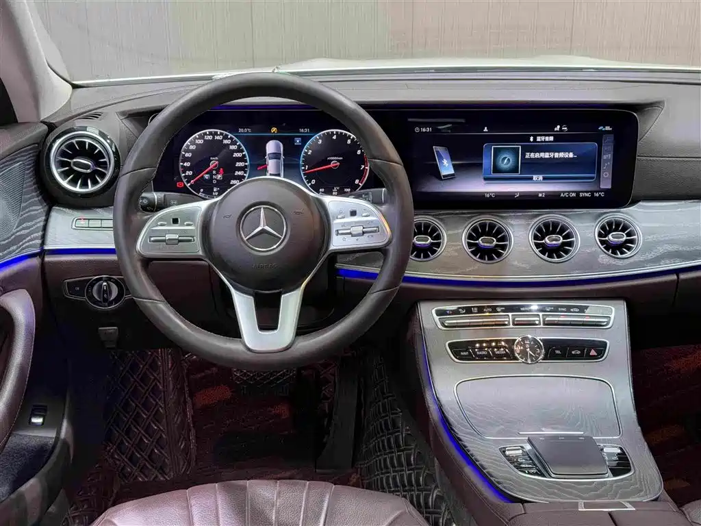 Mercedes-Benz CLS 2020 — фото 22