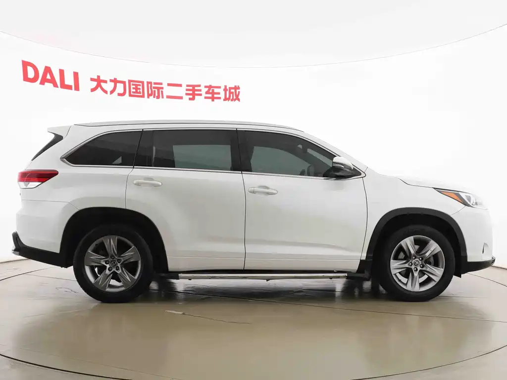 Toyota Highlander 2020