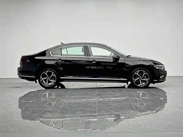 Volkswagen Magotan 2023