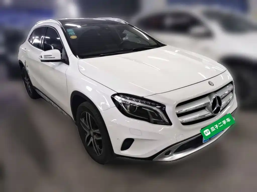 Mercedes-Benz GLA 2016