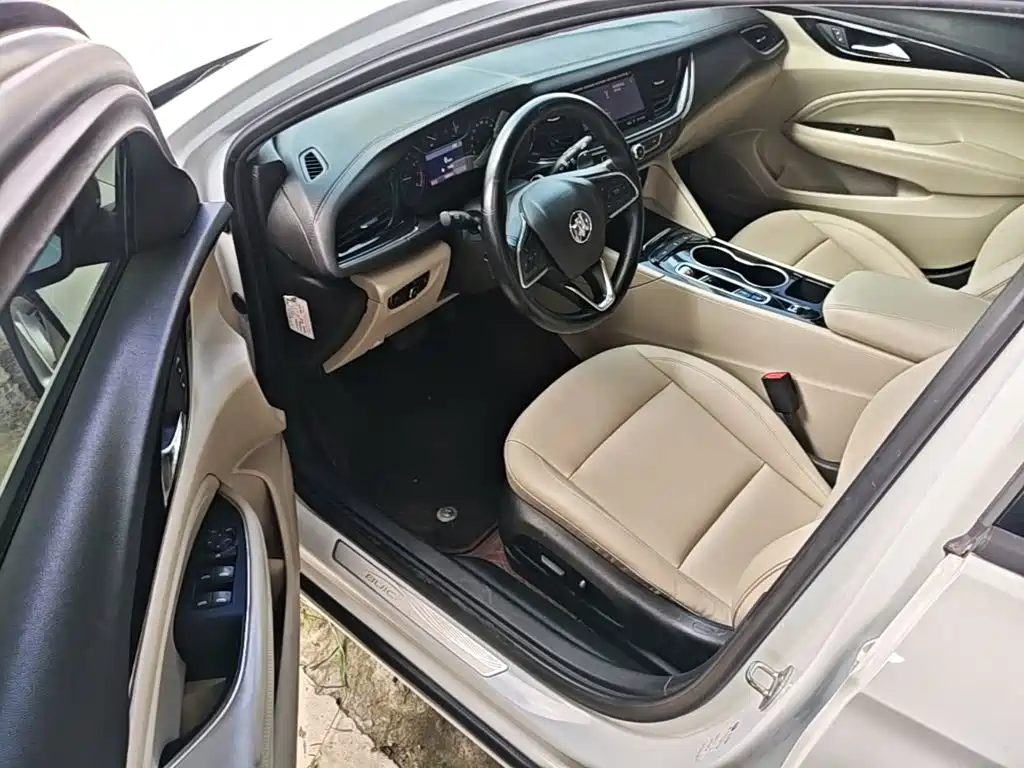 Buick Regal 2020 — фото 16