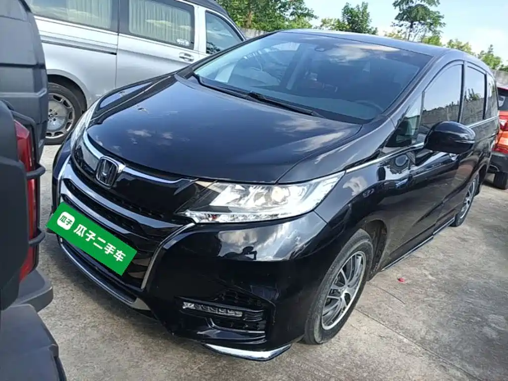 Honda Odyssey 2021 — фото 1