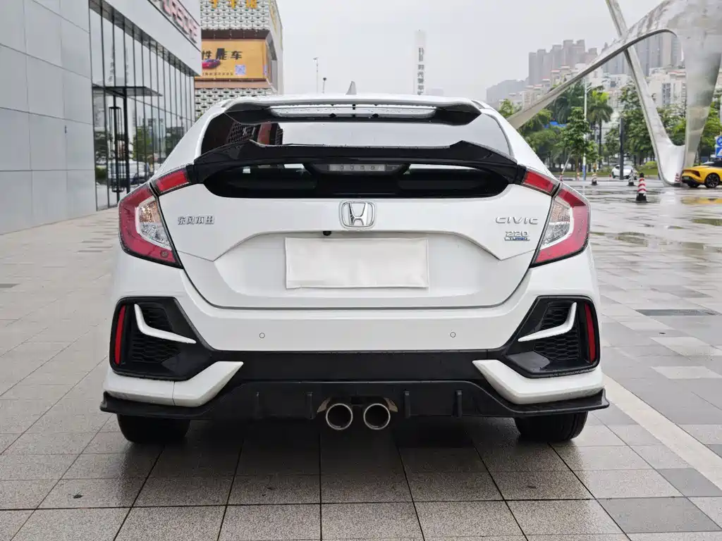 Honda Civic 2022 — фото 3