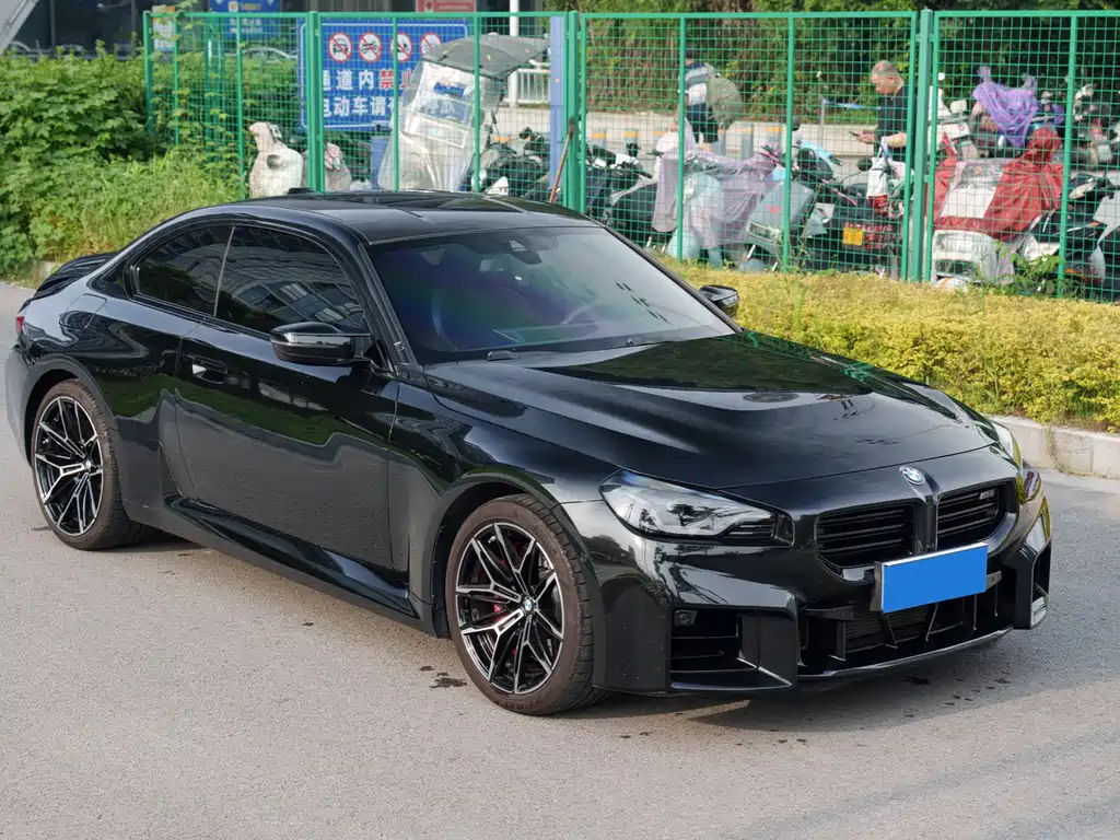 BMW M2 2024