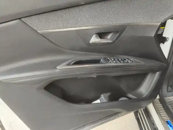 Peugeot 5008 2018