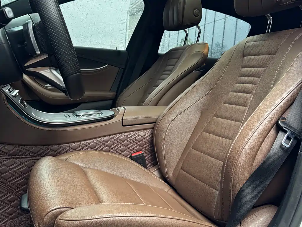 Mercedes-Benz E-Class 2022 — фото 16