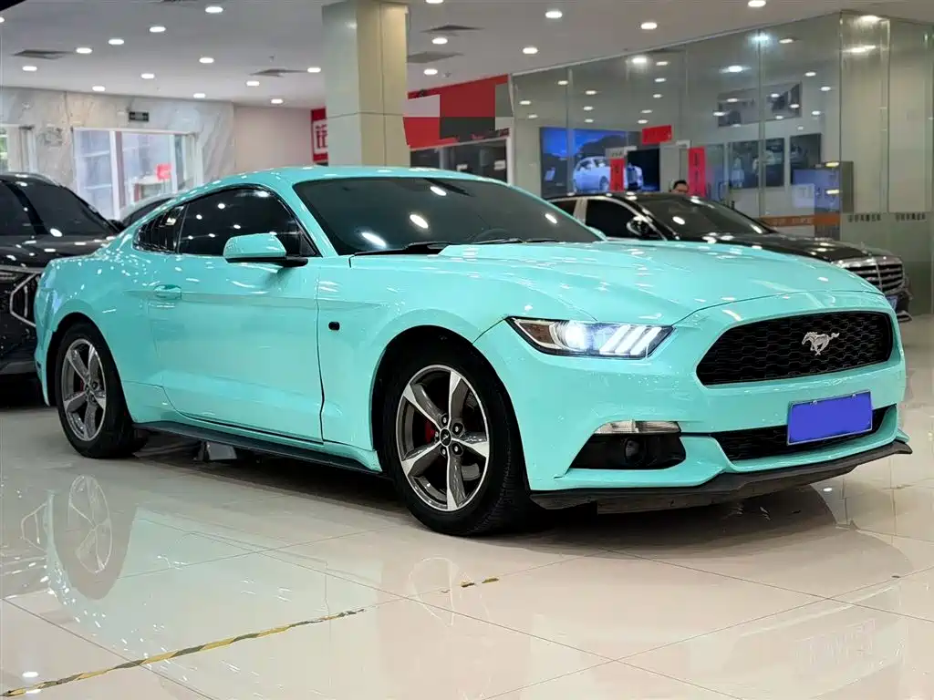 Ford Mustang 2015 — фото 3