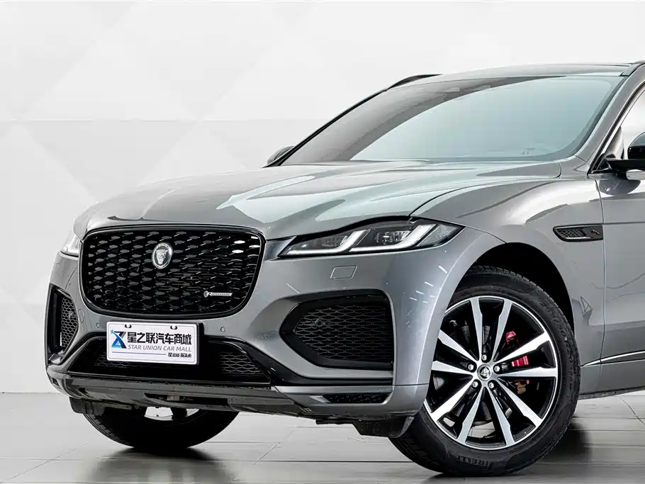 Jaguar F-PACE 2024 — фото 3