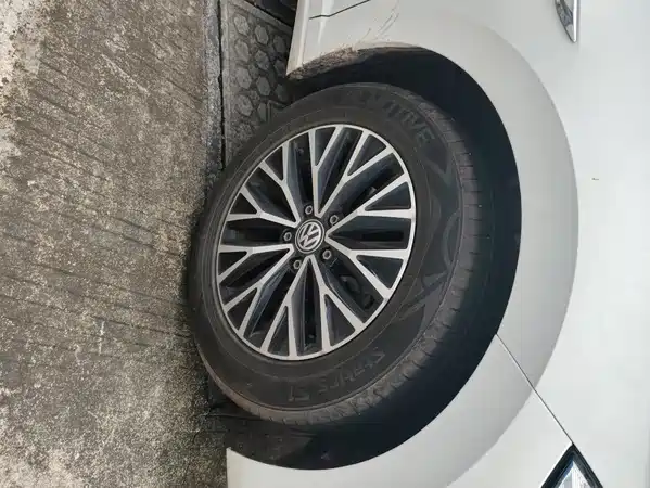 Volkswagen Sagitar 2020