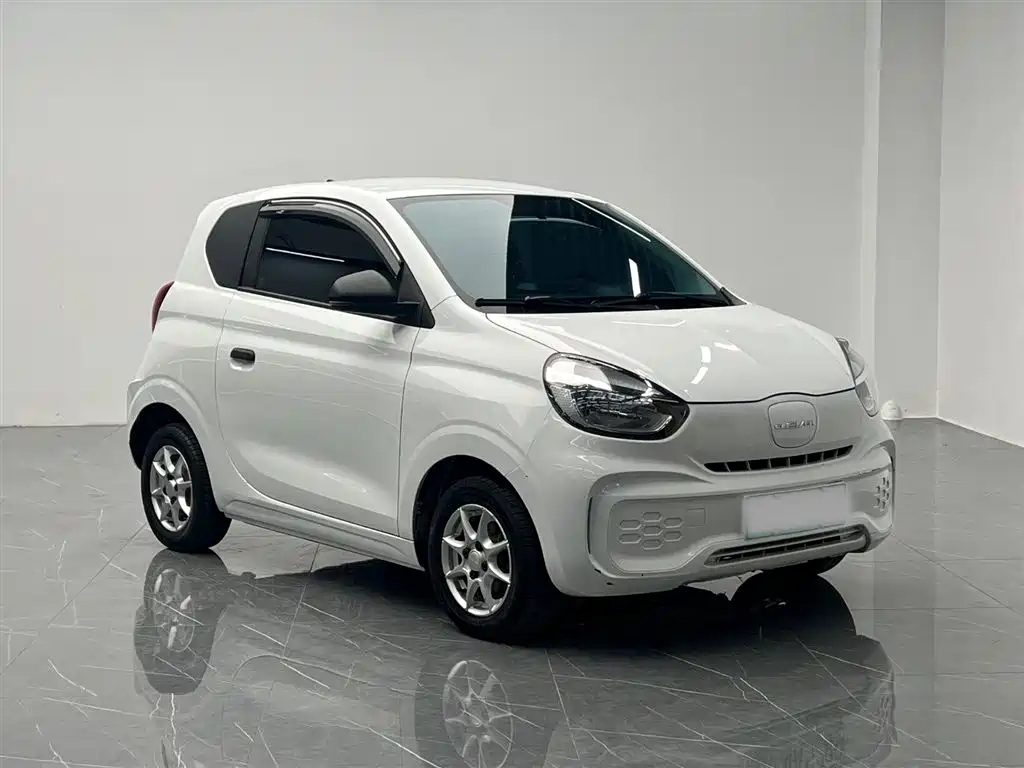 Roewe Clever 2022