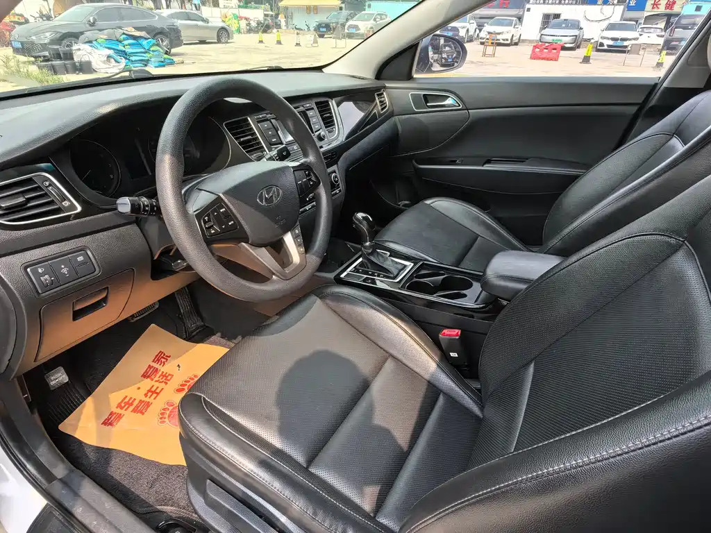 Hyundai Mistra 2015 — фото 4
