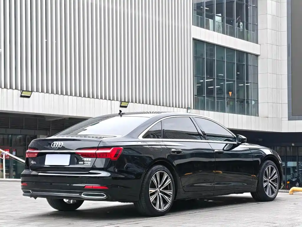 Audi A6L 2019 — фото 14