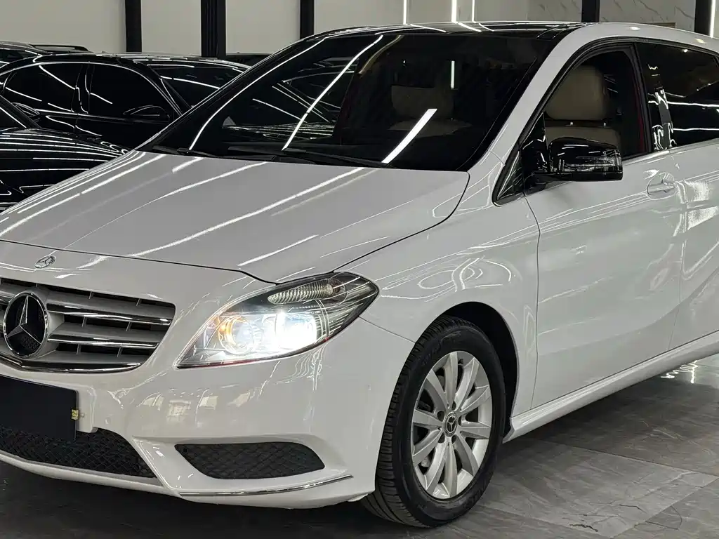 Mercedes-Benz B-Class 2014