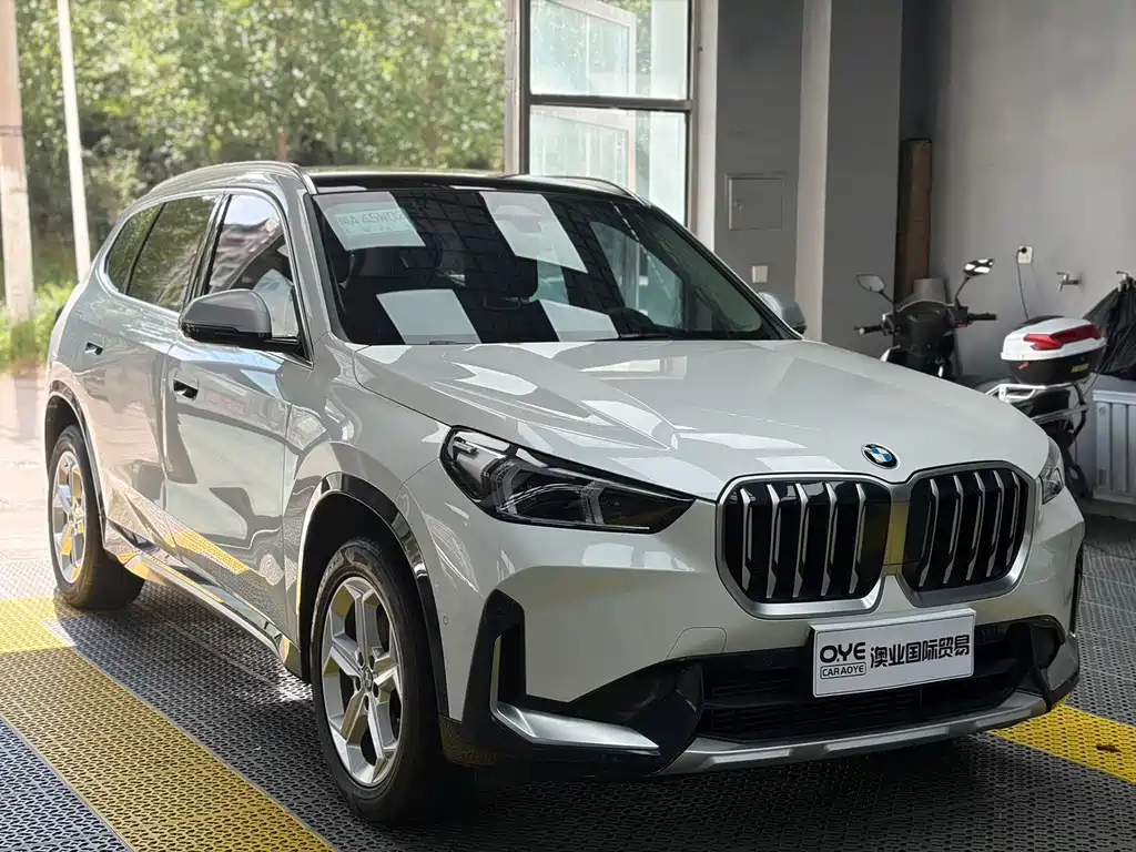 BMW X1 2023 — фото 3