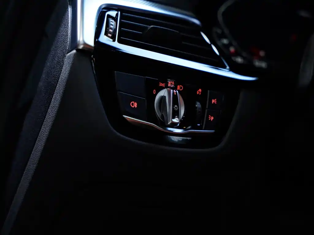 BMW M5 2021 — фото 20