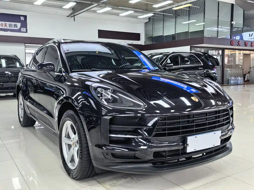 Porsche Macan 2020 — фото 3