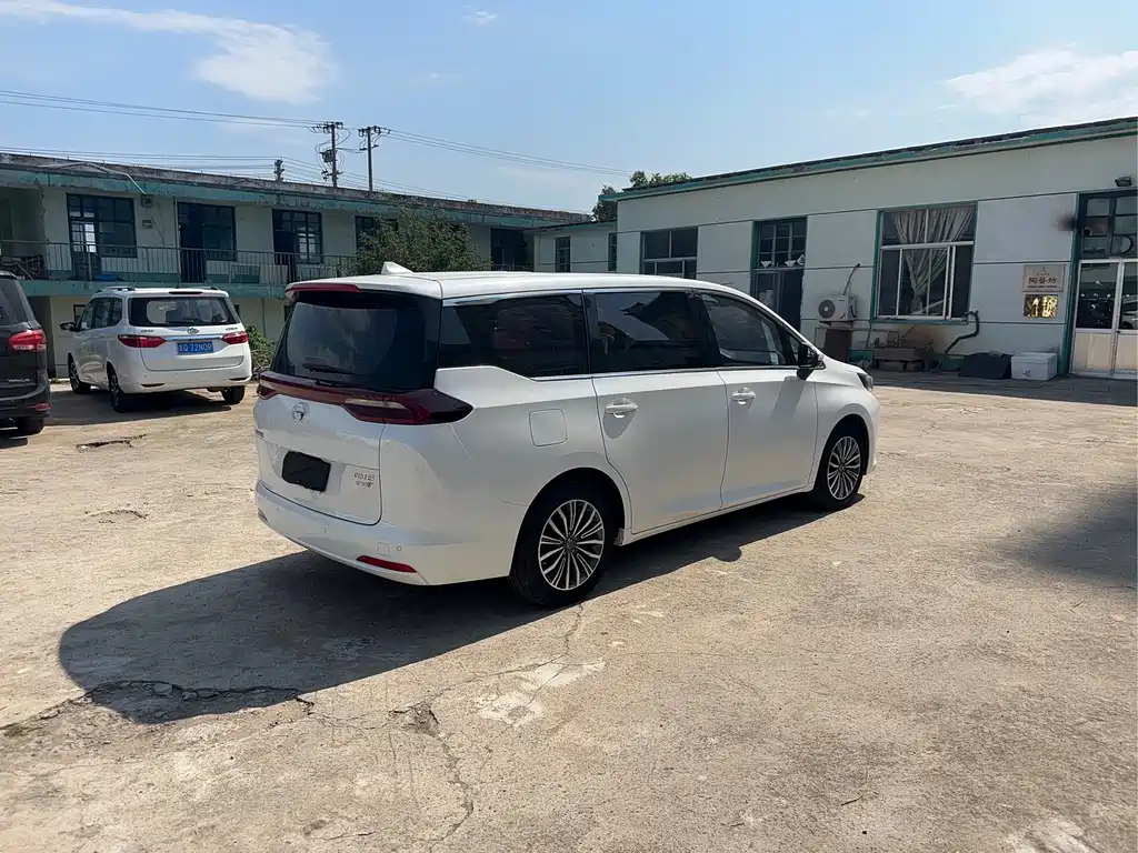 GAC Motor Trumpchi M6 2019 — фото 4